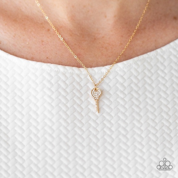 paparazzi | Jewelry | Dainty Gold Key 